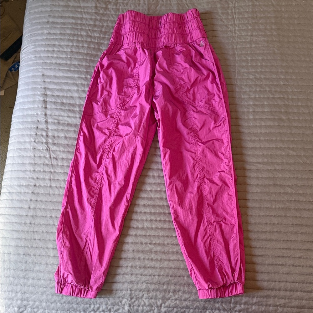 Free People Movement The Way Home Bright Pink Cargo Joggers Women’s Size Small